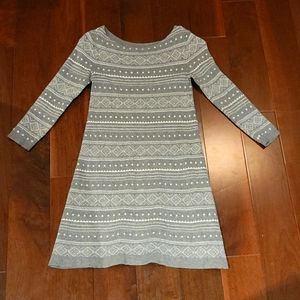 Grey and White pattern 3/4 sleeve dress